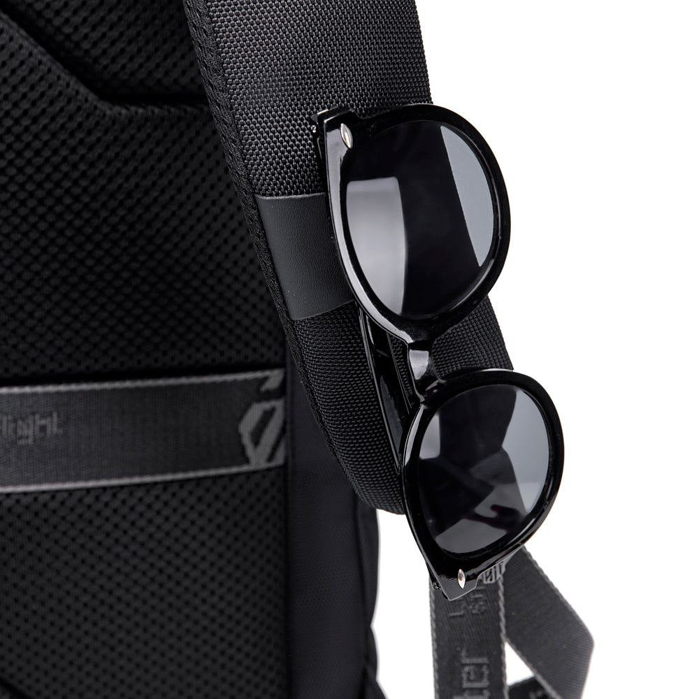 Sac à Dos Business pour Ordinateur Portable Imperméable, Grande Capacité – Design Élégant et Confortable