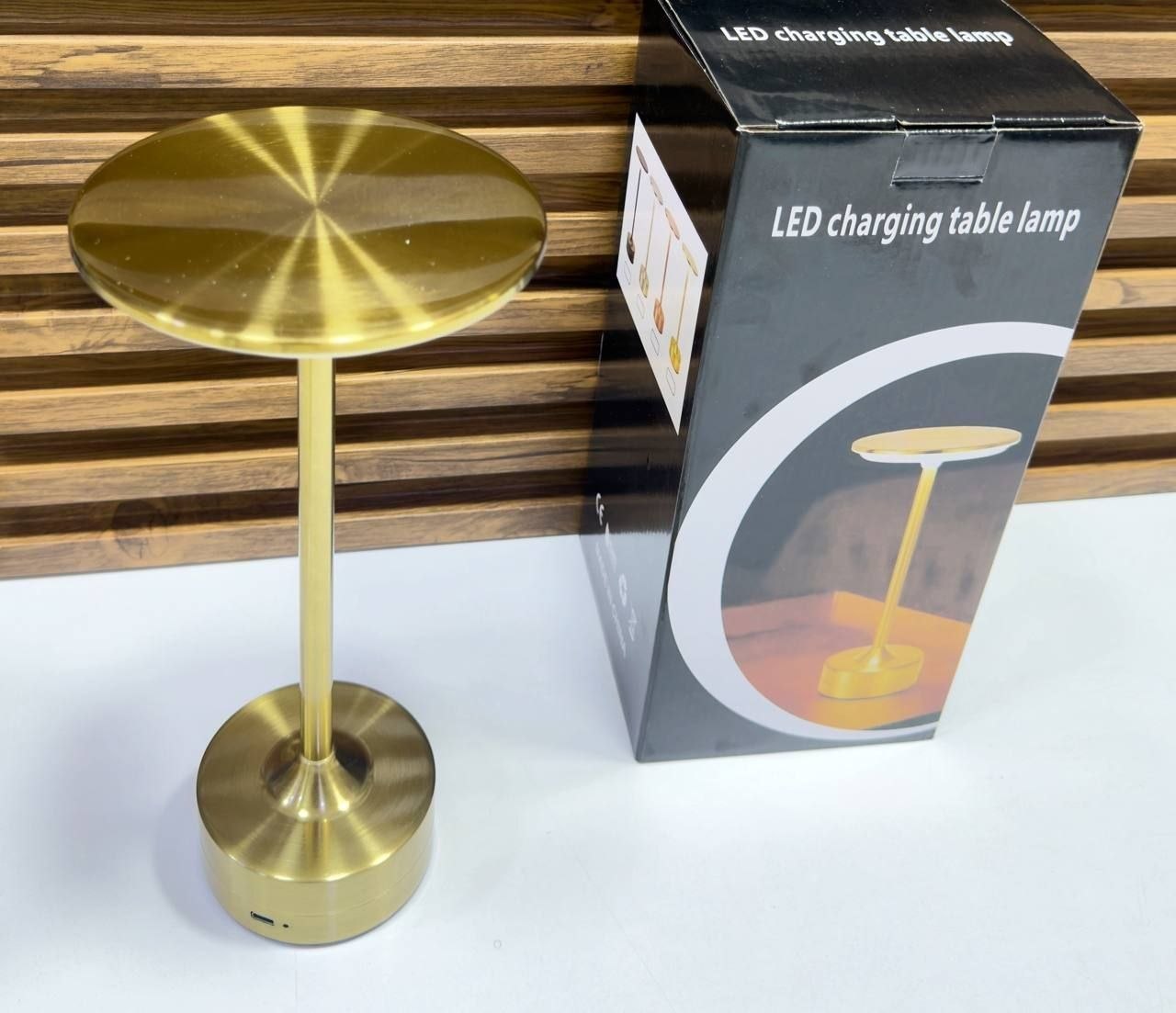 Lampe de Table LED Sans Fil Champignon – Veilleuse Rechargeable Tactile en Métal Doré