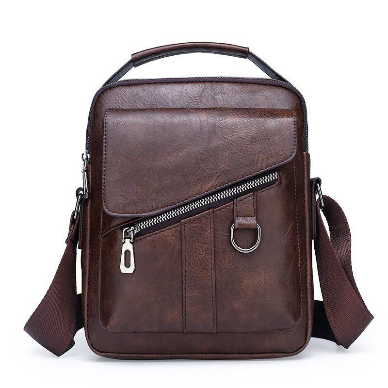 Sacoche en Cuir Vintage : L'Élégance de la Simplicité