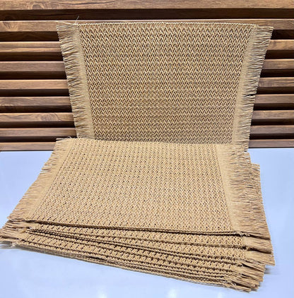 Donnez une âme à votre table avec nos sets de table artisanaux