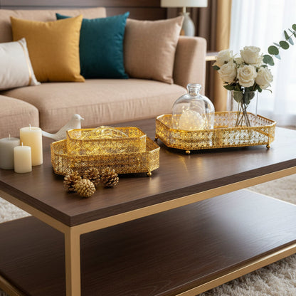 3 Ensemble de plateaux décoratifs en métal doré  avec fond miroir et bordure ajourée