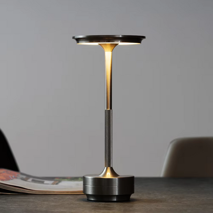 Lampe LED Rechargeable Sans Fil – Design Moderne Doré