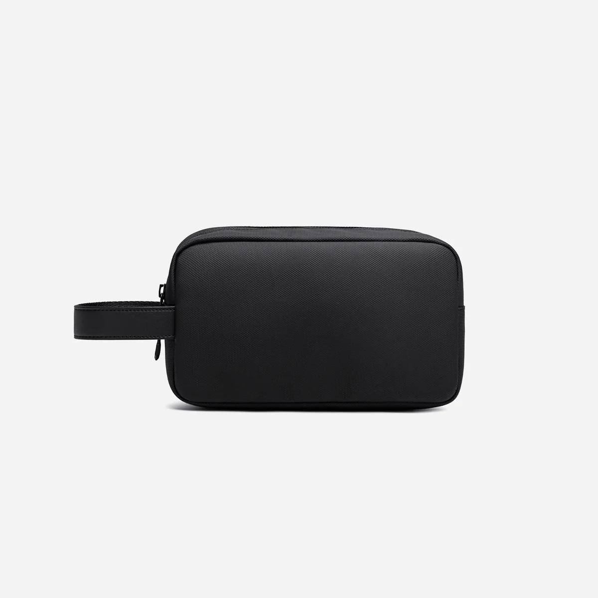 Pochette noire compacte et pratique au design moderne